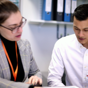 hr wellbeing essentials training image ihasco